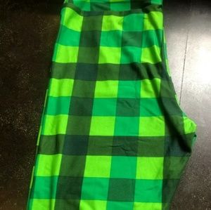 Lularoe TC2 Buffalo Plaid Leggings